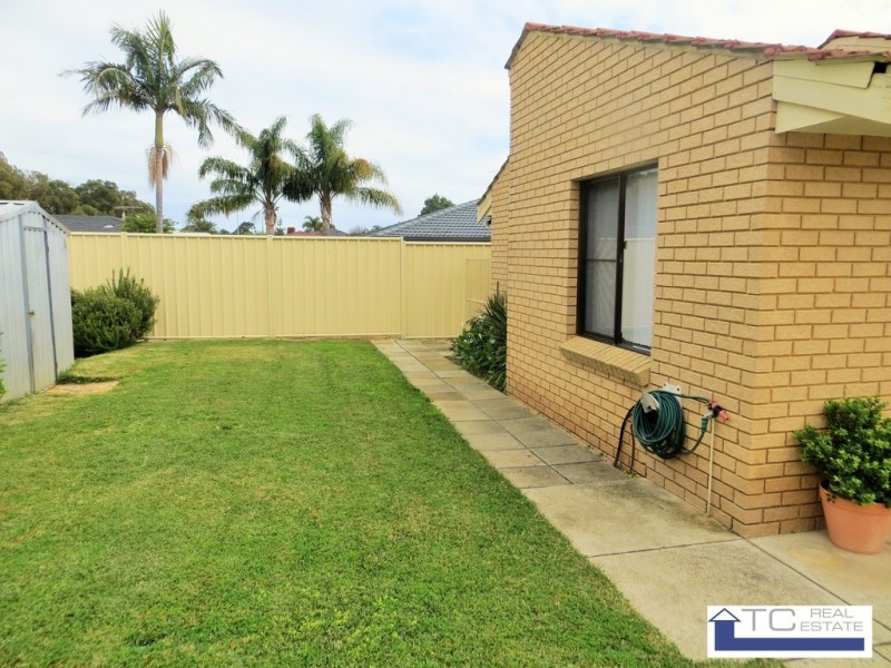 18B Stansted, Marangaroo WA 6064