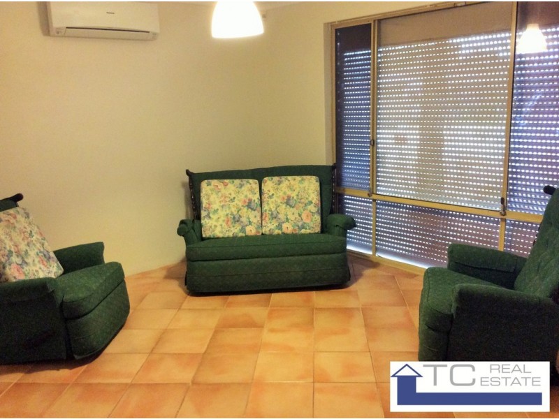 9 Flamingo Trail, Ballajura WA 6066