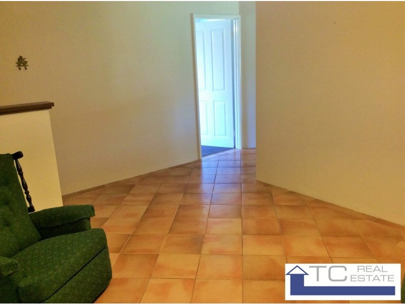 9 Flamingo Trail, Ballajura WA 6066