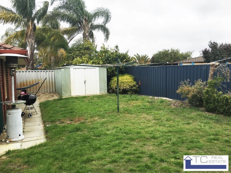 9 Flamingo Trail, Ballajura WA 6066
