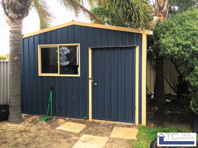 9 Flamingo Trail, Ballajura WA 6066