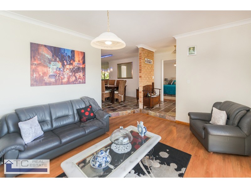 33 Bayview Vista, Ballajura WA 6066