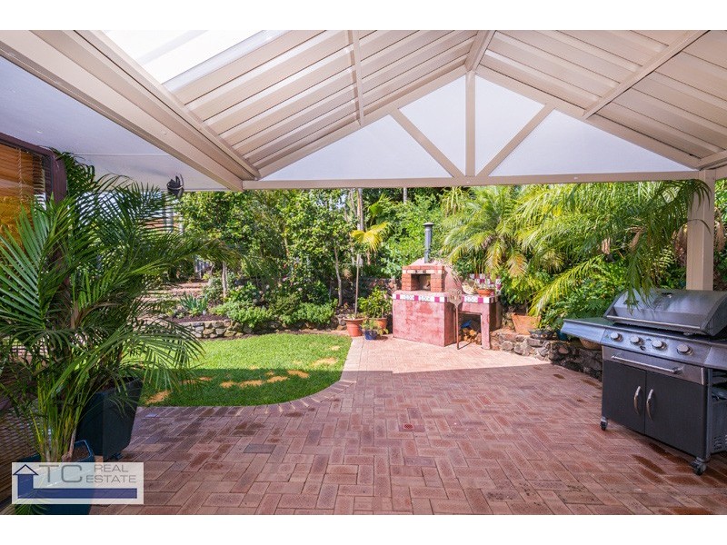 33 Bayview Vista, Ballajura WA 6066