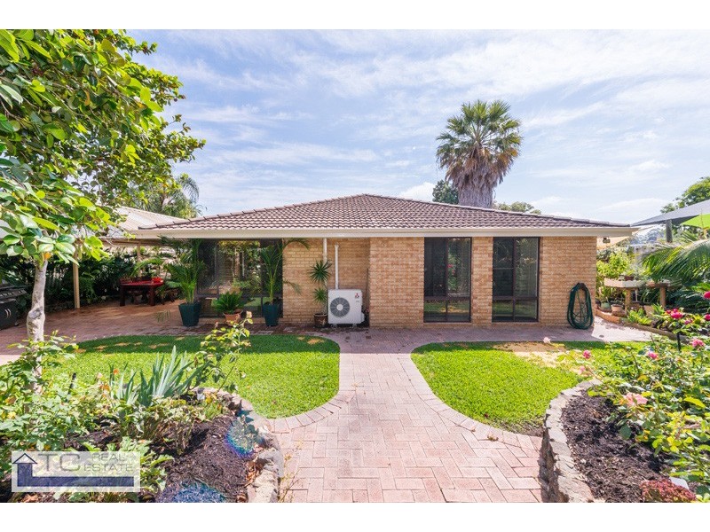 33 Bayview Vista, Ballajura WA 6066