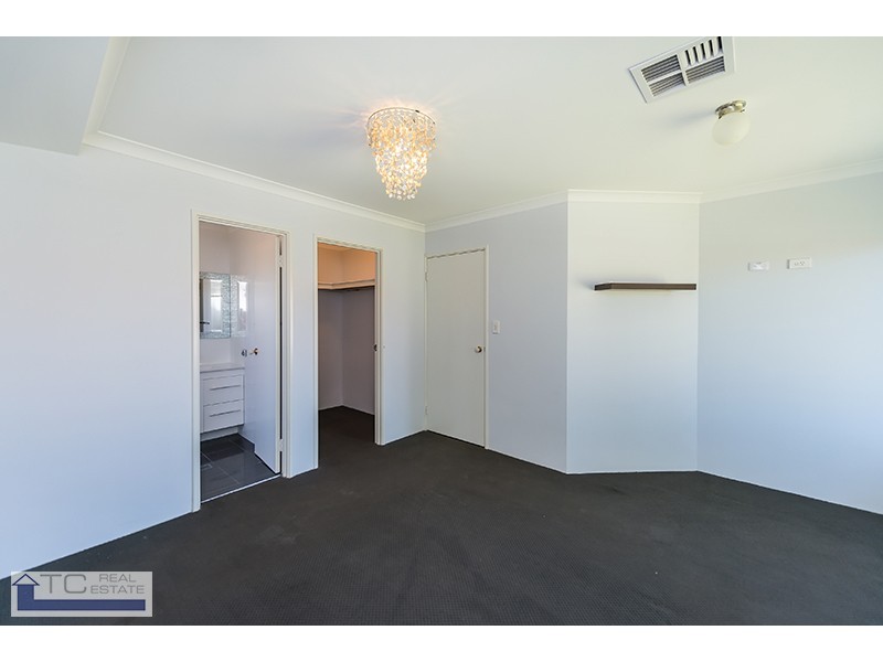 26 Macalpine Rtt, Kinross WA 6028