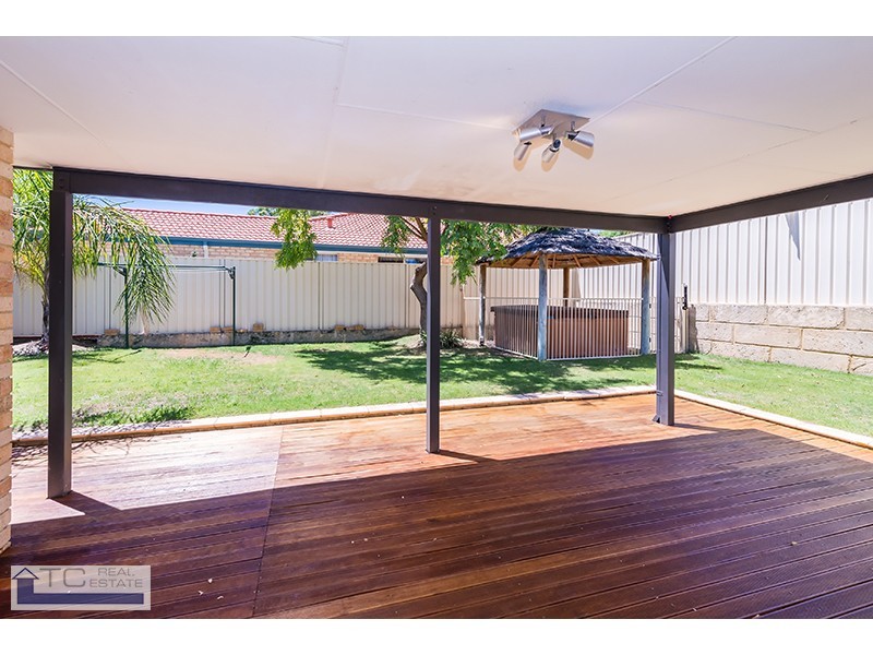 26 Macalpine Rtt, Kinross WA 6028
