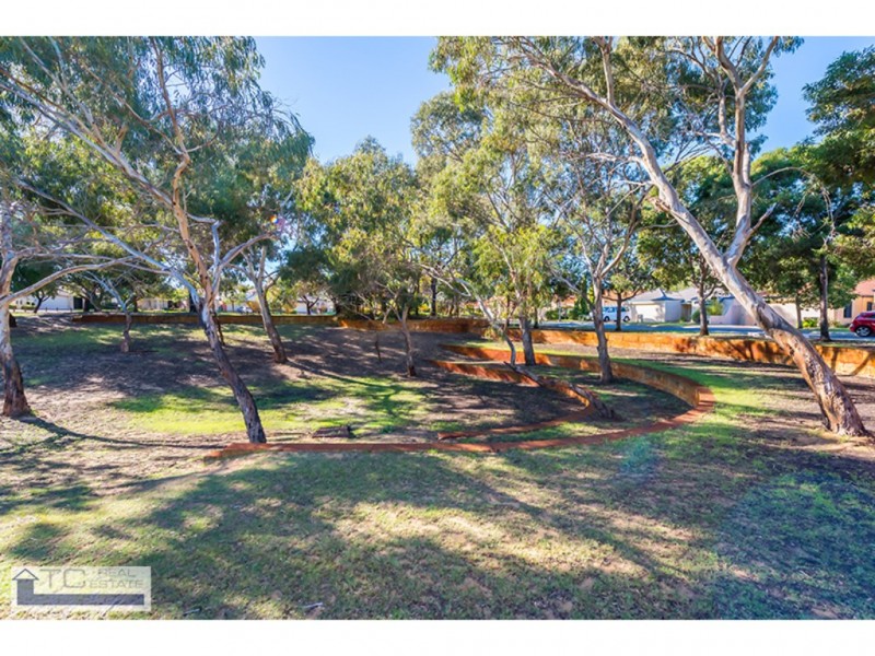 30A The Circle, Warwick WA 6024