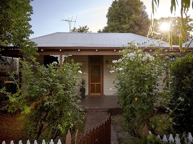 17 Stuart Street, Maylands WA 6051