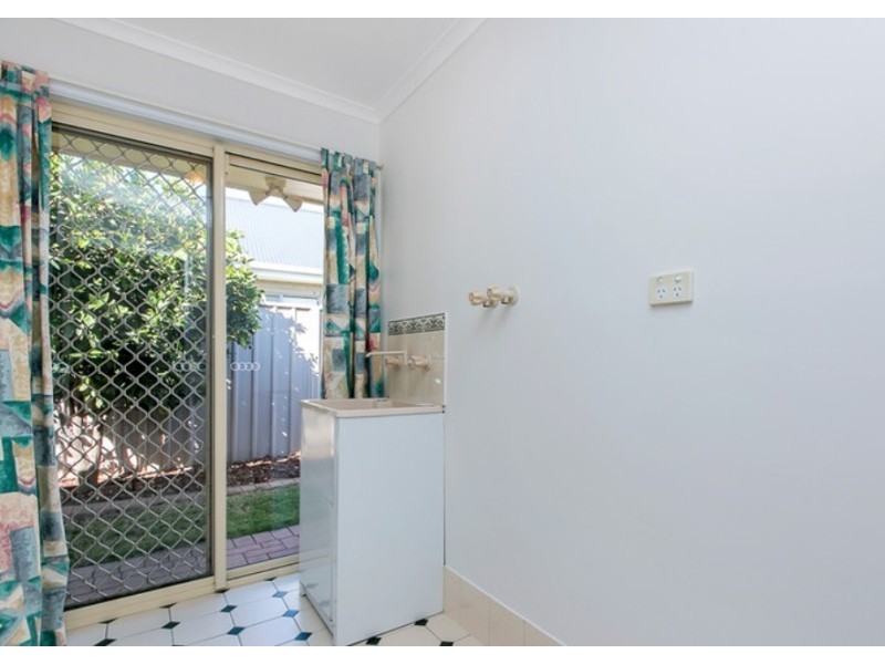 16 Carlislie Court, Hallett Cove SA 5158