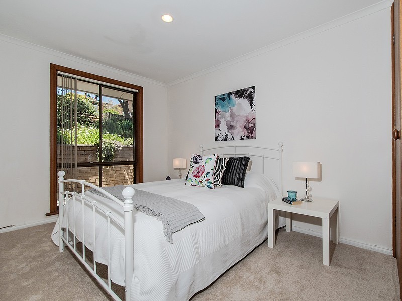 13 KURRAMBI CRESCENT, Hallett Cove SA 5158