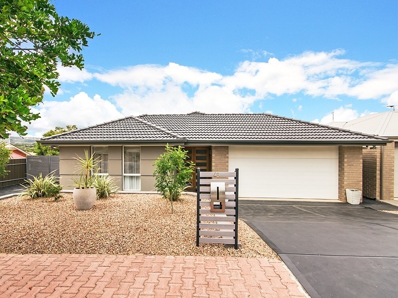 48 BAYLEY CIRCUIT, Trott Park SA 5158