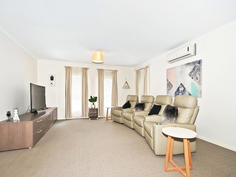 48 BAYLEY CIRCUIT, Trott Park SA 5158