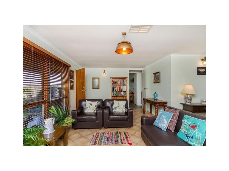 202 THE COVE ROAD, Hallett Cove SA 5158