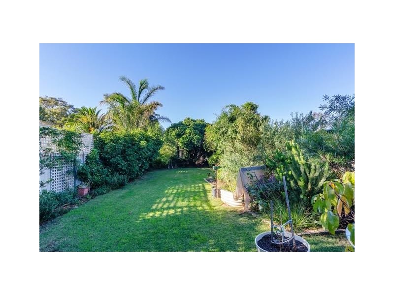 202 THE COVE ROAD, Hallett Cove SA 5158