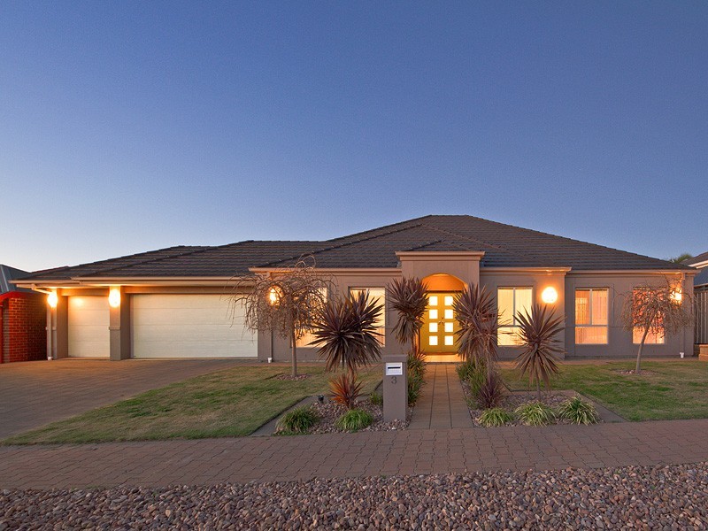 3 Carlisle Court, Hallett Cove SA 5158