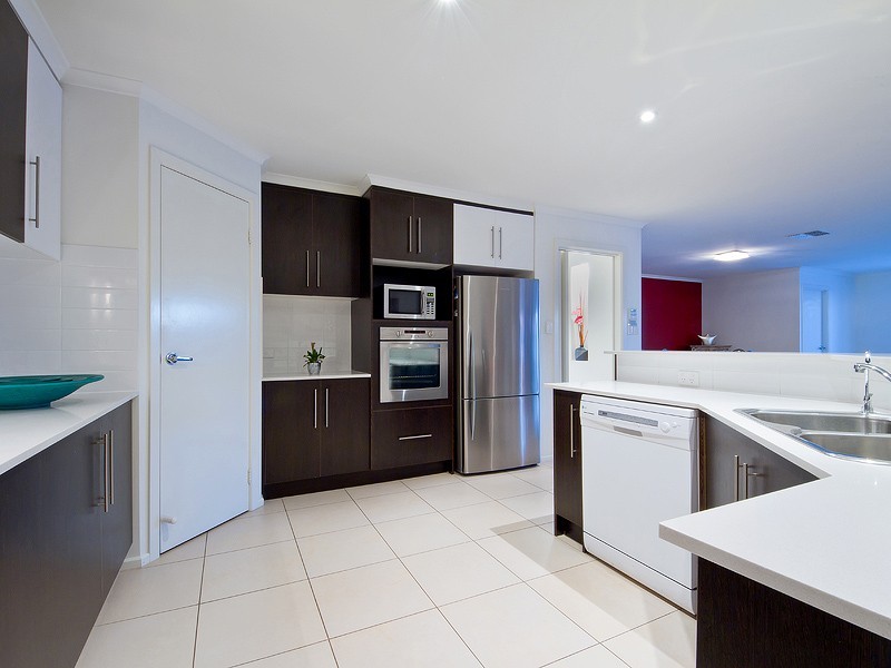 3 Carlisle Court, Hallett Cove SA 5158