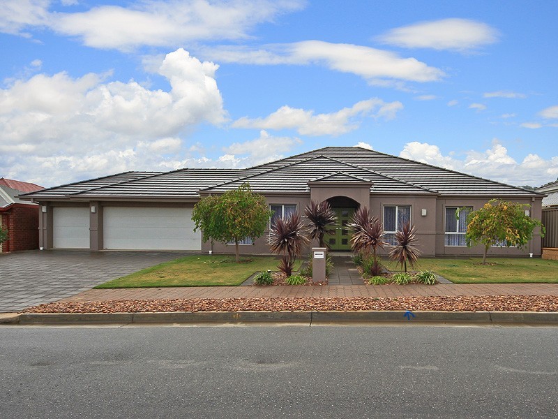 3 Carlisle Court, Hallett Cove SA 5158