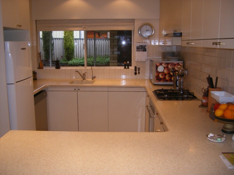 6 Thermopylae Crescent, Hallett Cove SA 5158