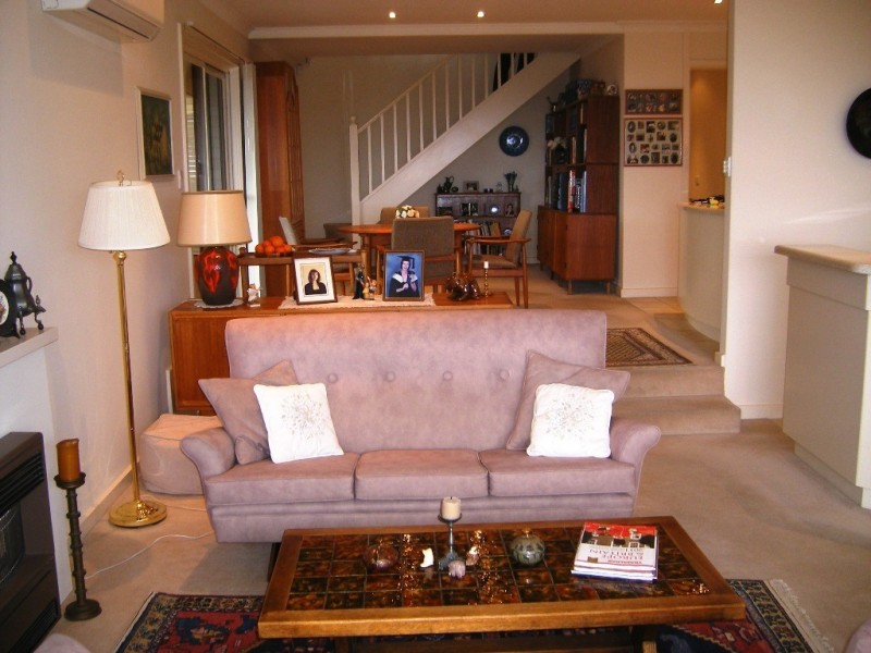 6 Thermopylae Crescent, Hallett Cove SA 5158