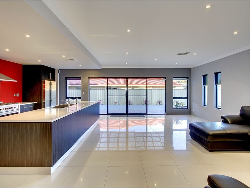 32 PARKVIEW STREET, Burton SA 5110