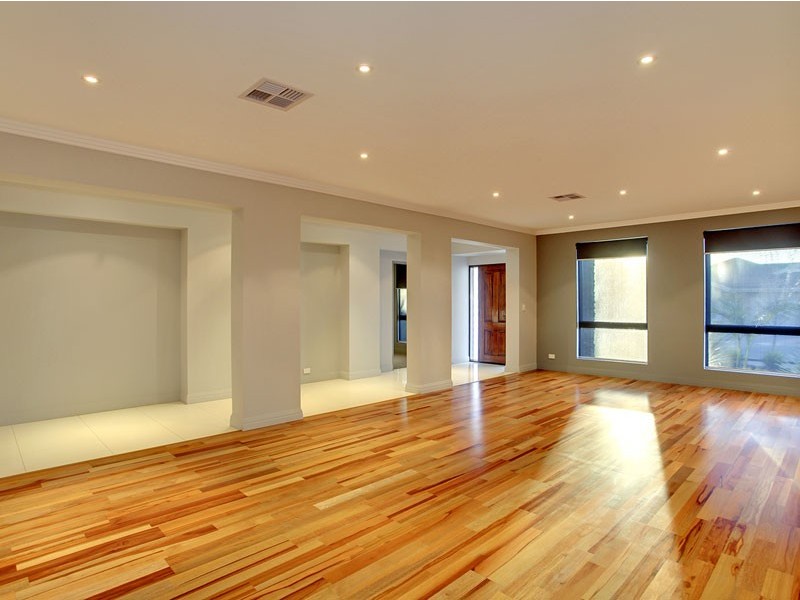 32 PARKVIEW STREET, Burton SA 5110