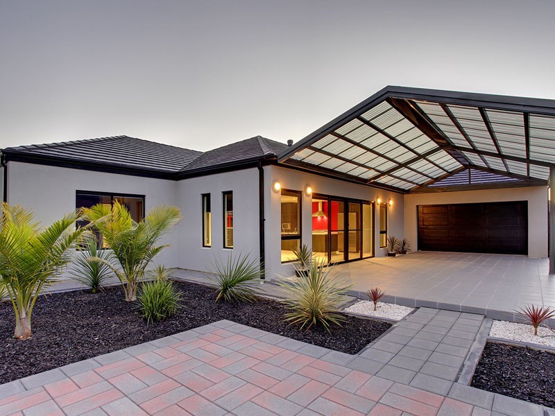 32 PARKVIEW STREET, Burton SA 5110