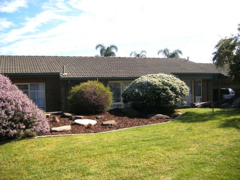 6 Zwerner Drive, Hallett Cove SA 5158