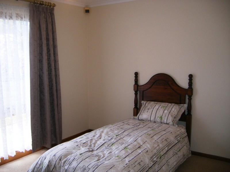 6 Zwerner Drive, Hallett Cove SA 5158