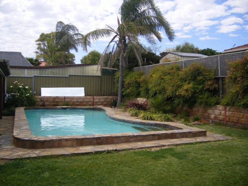 26 Zeevalk Avenue, Hallett Cove SA 5158