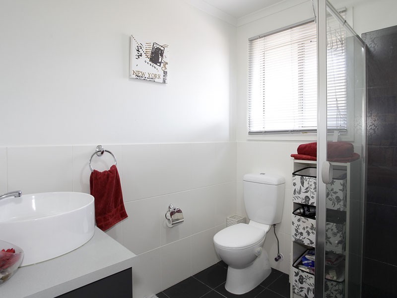 2 MERCHANT COURT, Seaford Meadows SA 5169