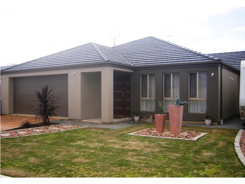 2 MERCHANT COURT, Seaford Meadows SA 5169
