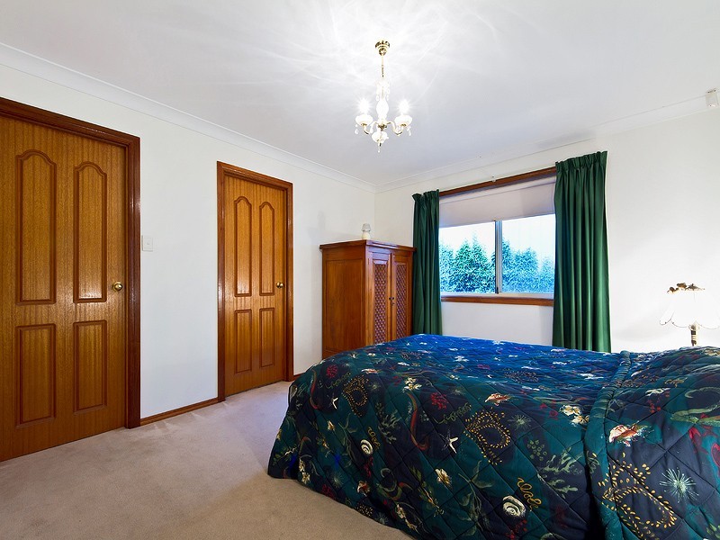 5 Gannet Court, Hallett Cove SA 5158
