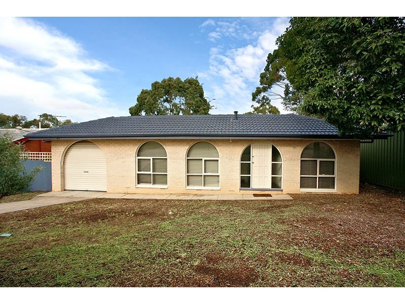 26 GEORGE AVENUE, Hackham SA 5163