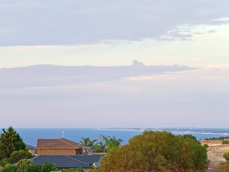 20 Kurrambi Crescent, Hallett Cove SA 5158