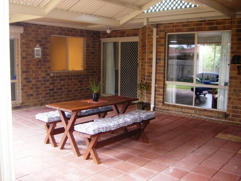 21 BROOKS CIRCUIT, Woodcroft SA 5162