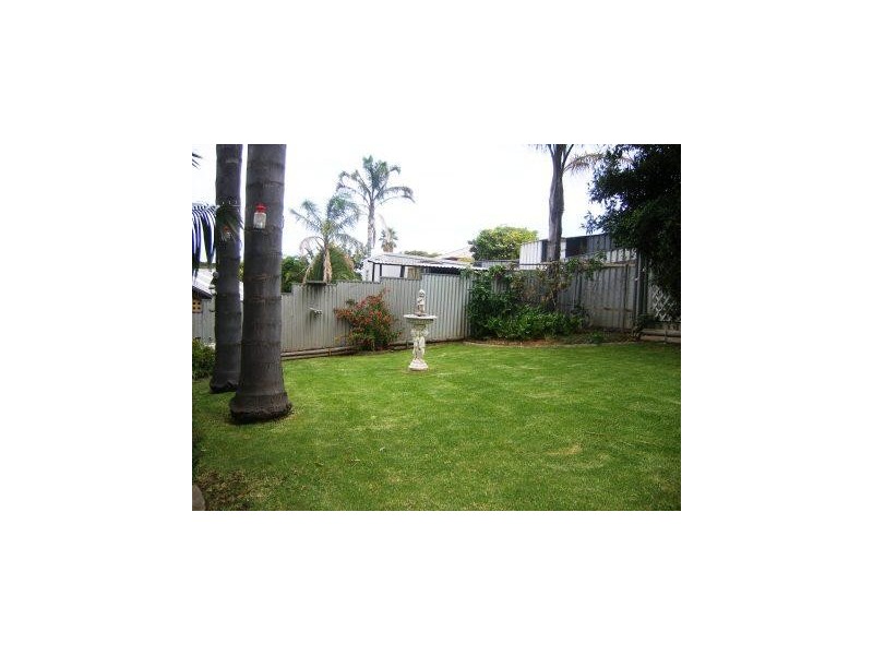 25 HEYSEN DRIVE, Sheidow Park SA 5158