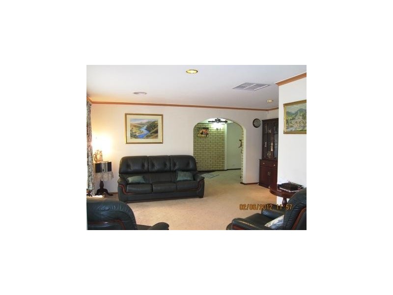 25 HEYSEN DRIVE, Sheidow Park SA 5158