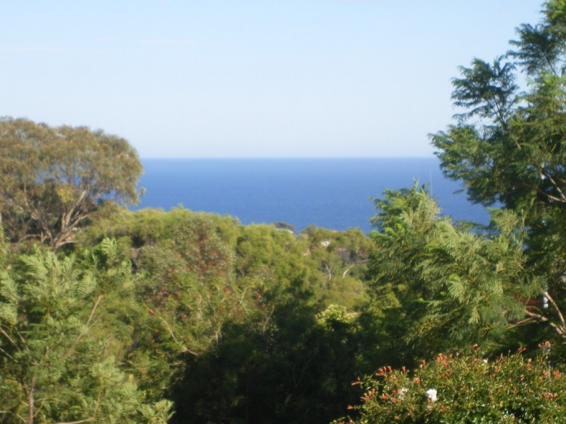 4 Resolute Crescent, Hallett Cove SA 5158