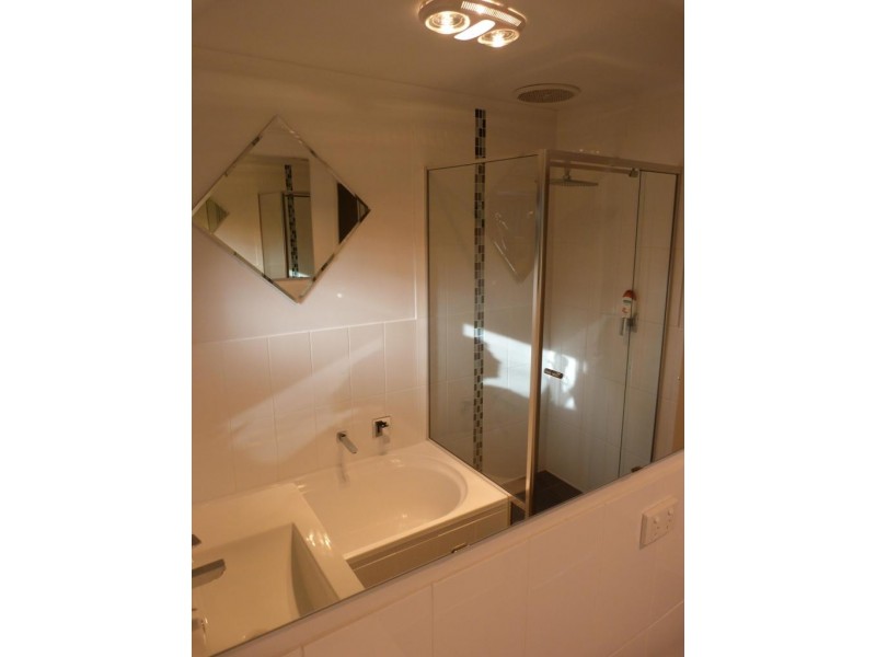 11 Lyons Cct, Trott Park SA 5158