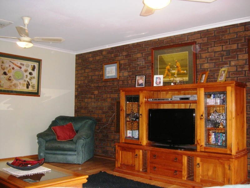 17 LOTUS DRIVE, Aberfoyle Park SA 5159