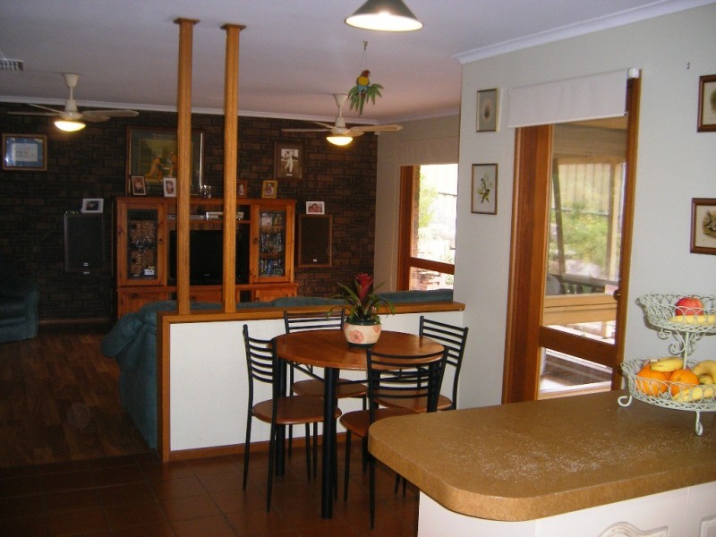 17 LOTUS DRIVE, Aberfoyle Park SA 5159