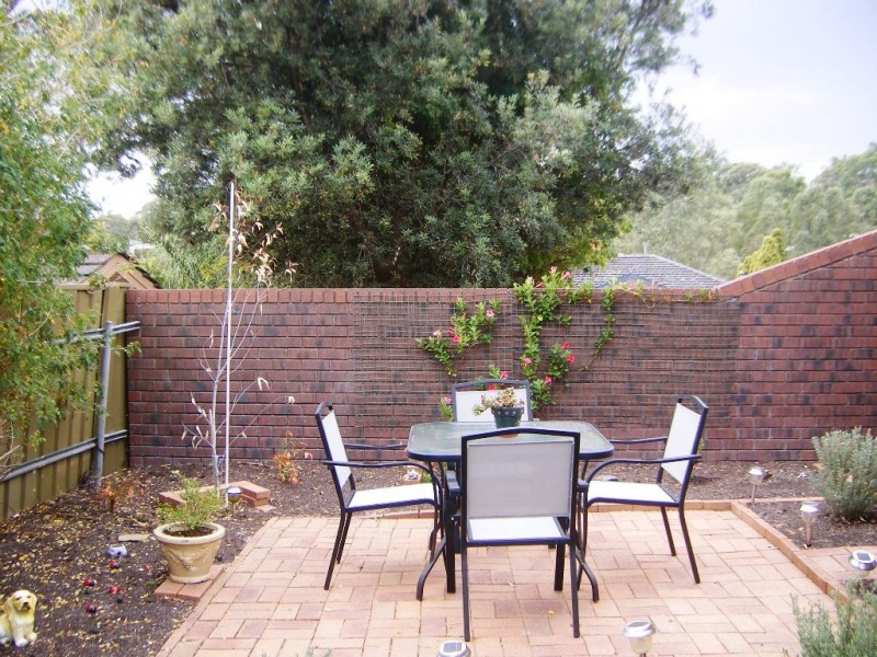 17 LOTUS DRIVE, Aberfoyle Park SA 5159