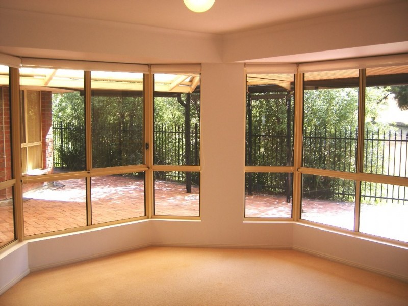 8 Opala Court, Hallett Cove SA 5158