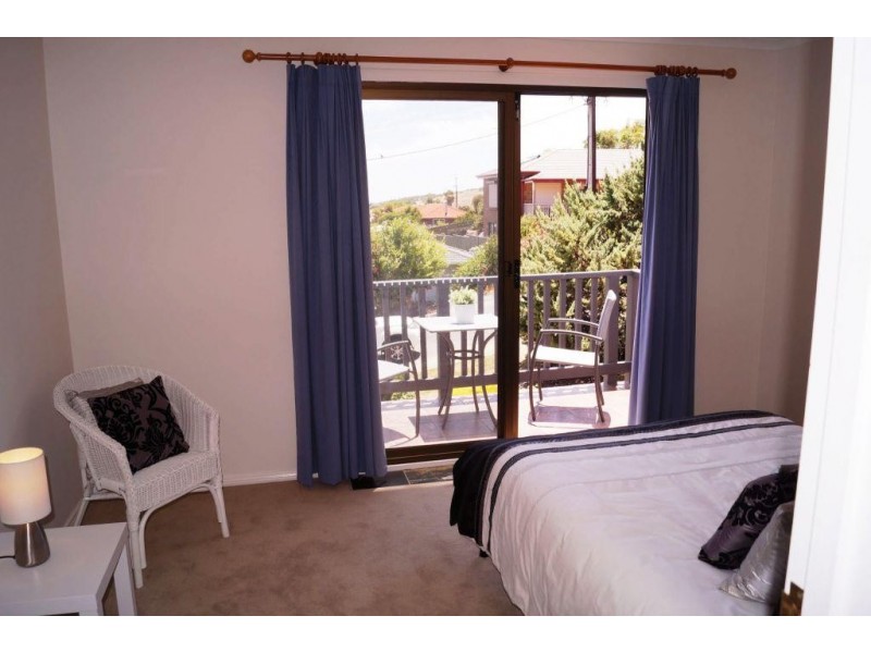 5 YARTOO STREET, Hallett Cove SA 5158