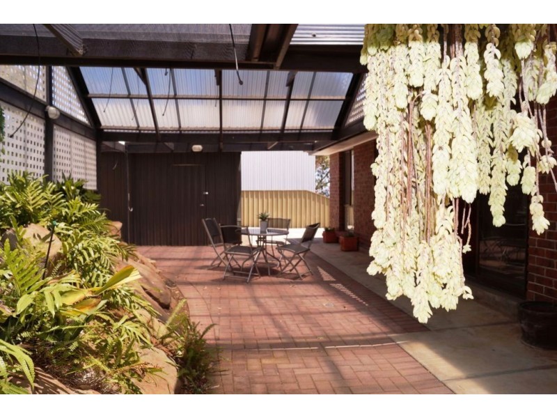 5 YARTOO STREET, Hallett Cove SA 5158