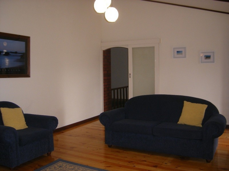 1 LIVONIA STREET, Hallett Cove SA 5158