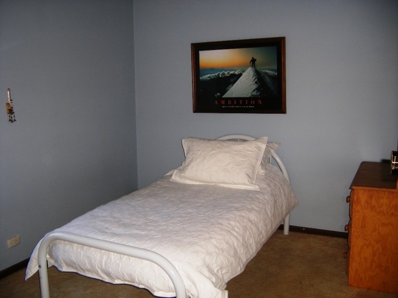 1 LIVONIA STREET, Hallett Cove SA 5158