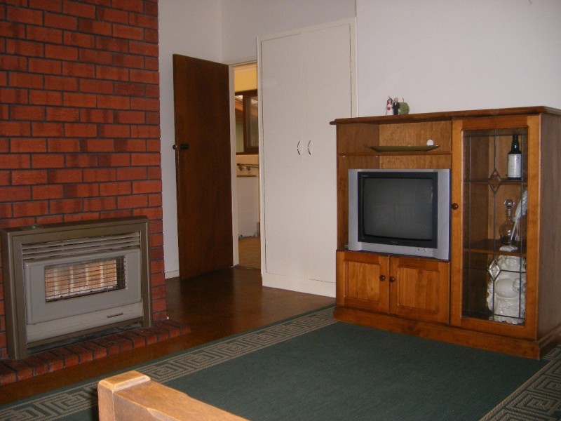 1 LIVONIA STREET, Hallett Cove SA 5158