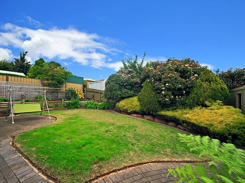 44 Oakvale Way, Hallett Cove SA 5158