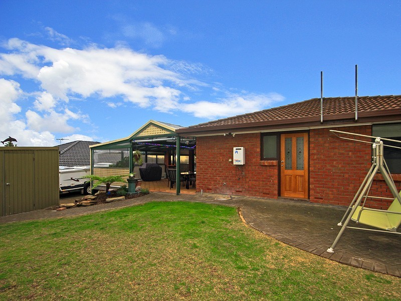 44 Oakvale Way, Hallett Cove SA 5158